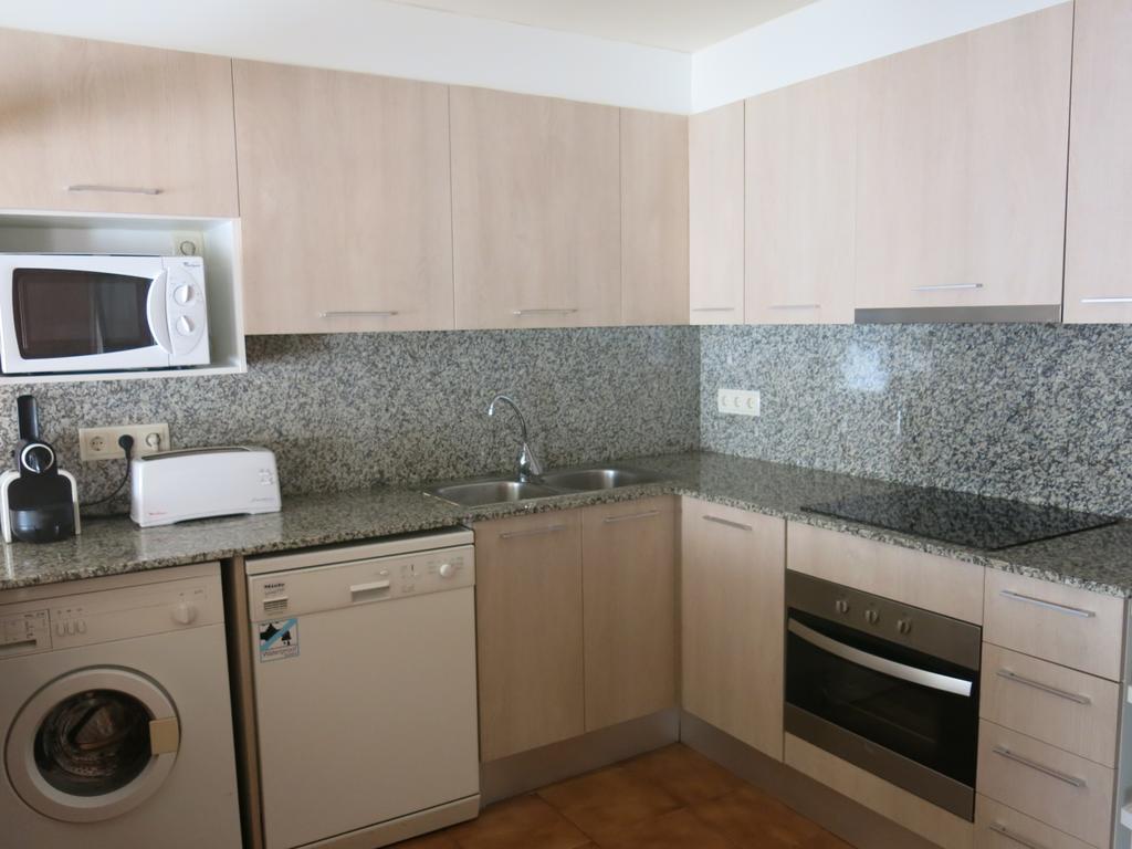 Apartamentos Rurales Les Barnedes 몰로 외부 사진