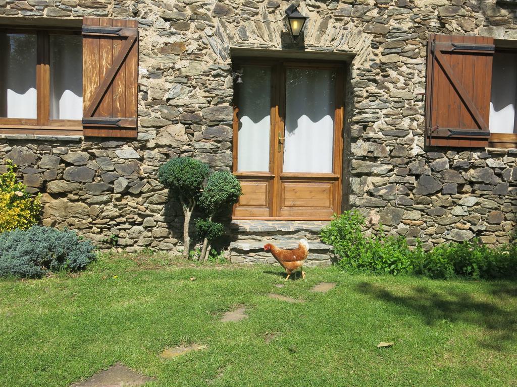 Apartamentos Rurales Les Barnedes 몰로 외부 사진