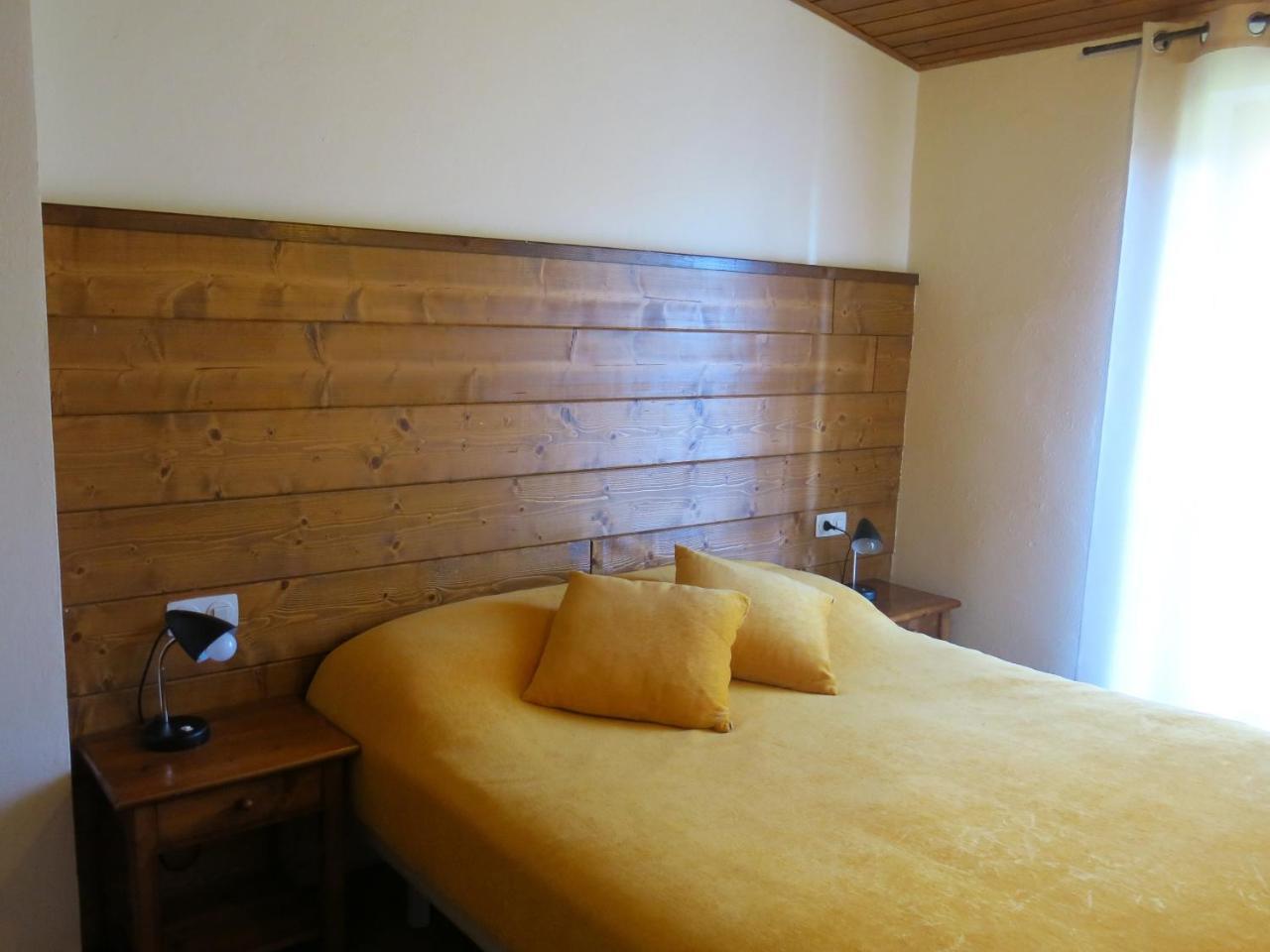 Apartamentos Rurales Les Barnedes 몰로 외부 사진