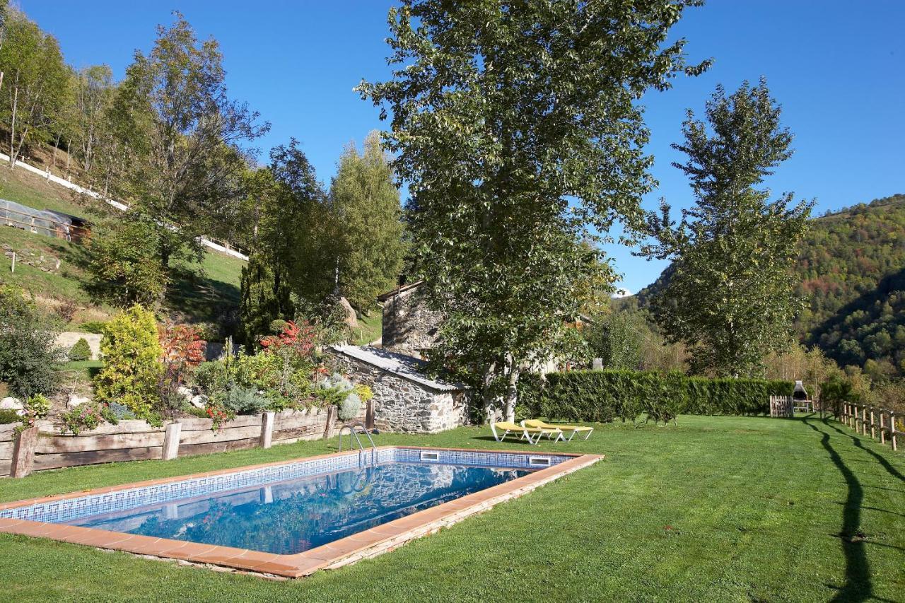 Apartamentos Rurales Les Barnedes 몰로 외부 사진