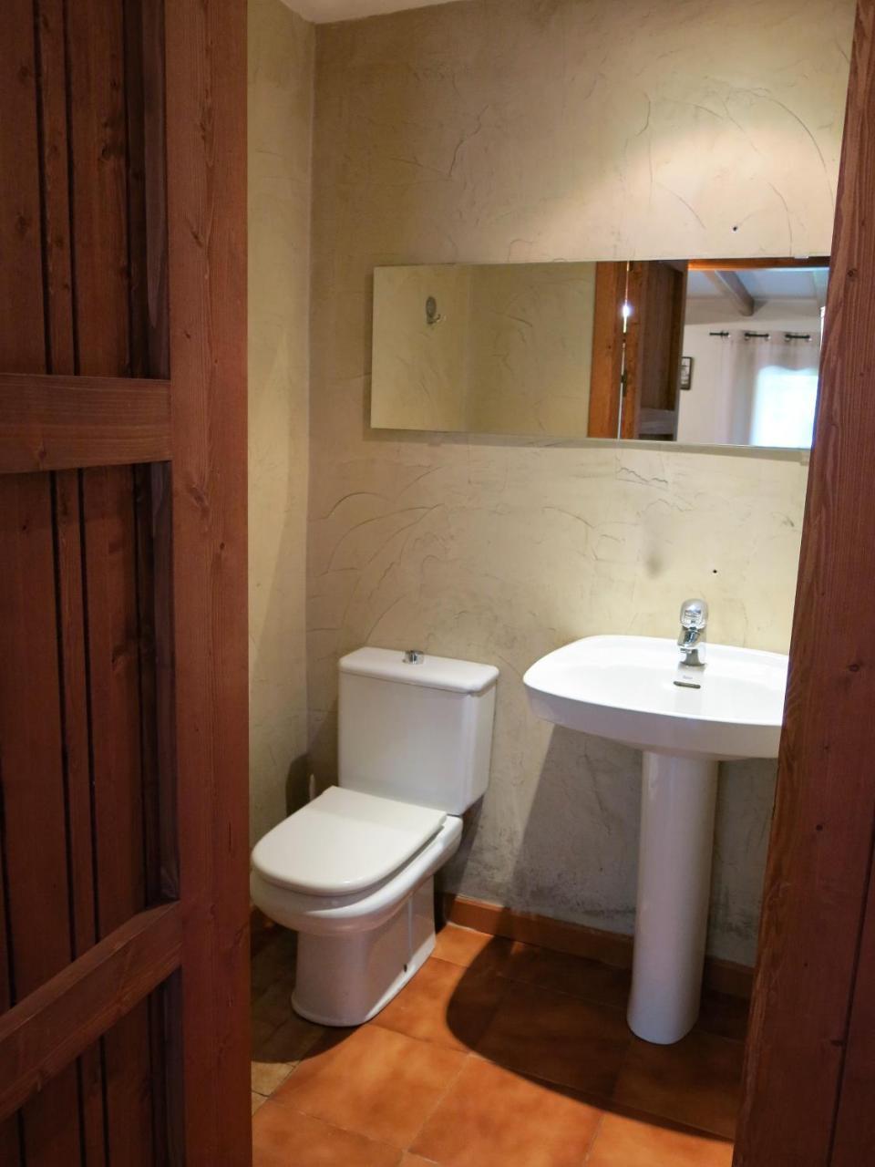 Apartamentos Rurales Les Barnedes 몰로 외부 사진