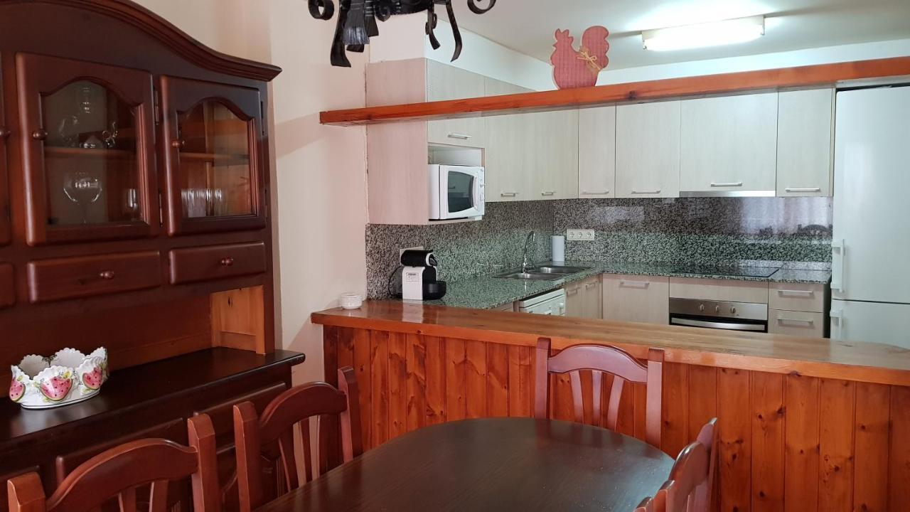 Apartamentos Rurales Les Barnedes 몰로 외부 사진